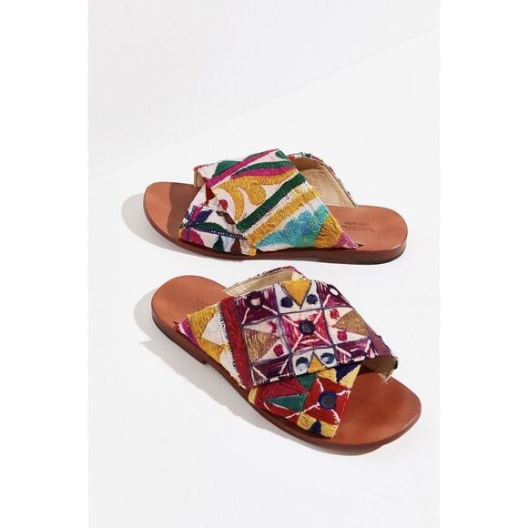 Free People x MOMO New York Sunny Days Slip On Leather Sandals $228 Sz 38